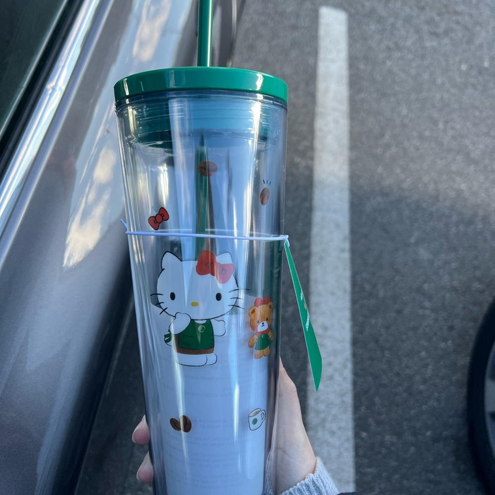 Starbucks x Hello Kitty Holiday Tumbler with Straw
